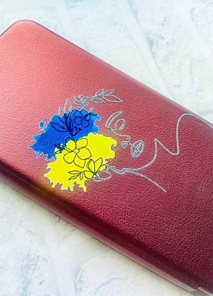 Чехол-книжка с рисунком на xiaomi redmi note 10/ note 10s бордовый украинка арт (принт 3) 3