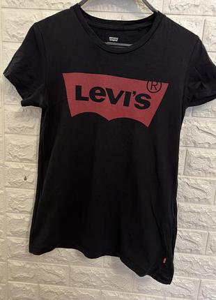 Футболка levi's