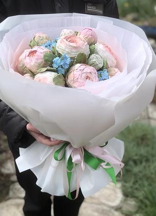Зефирная композиция цветов. сладкий подарок для самых редких.