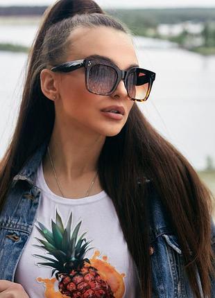 Квадратные солнцезащитные очки 1378.4137 un