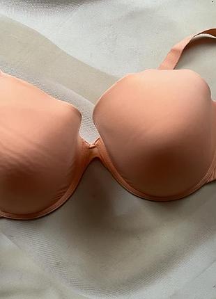 Бюстгальтер wonderbra на кісточках і з пуш ап 85f