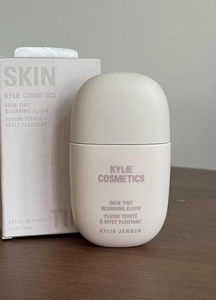 Kylie cosmetics skin tint blurring elixir 3w