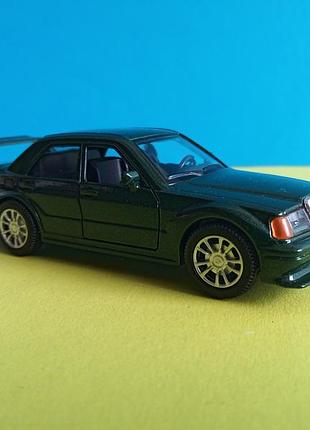 Іграшка мерседес бенц 190е mercedes benz автосвет