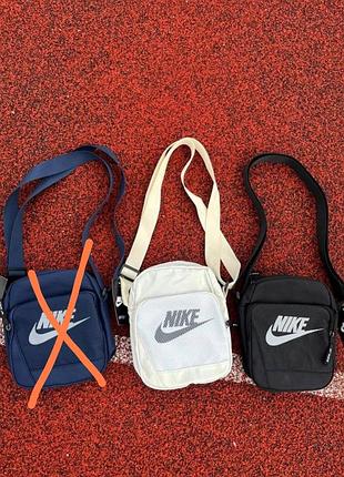 Борсетка nike с декоративной сеткой