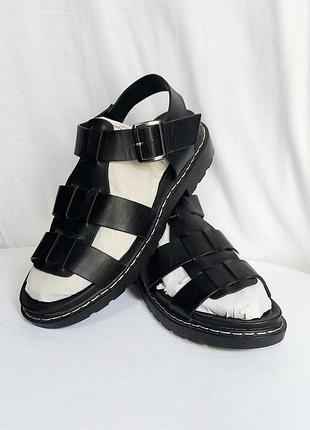 Женские босоножки new look
love comfort