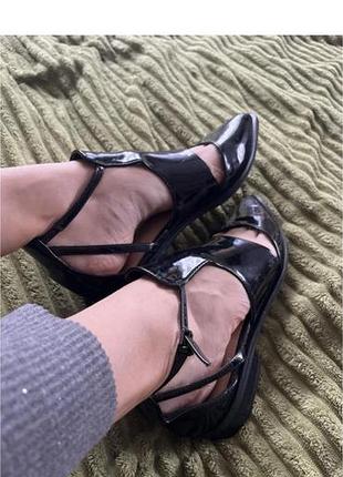 Туфлі човники zara