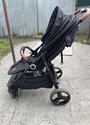 Продам прогулянкову коляску 2
