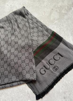 Великий стильний шарф gucci
