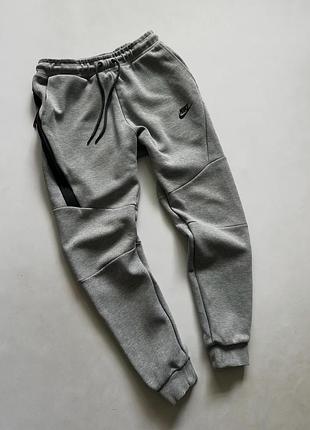 Спортивные штаны мужские nike tech fleece
