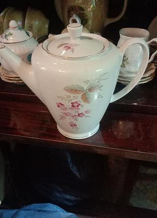1продам чайник(антиквар)