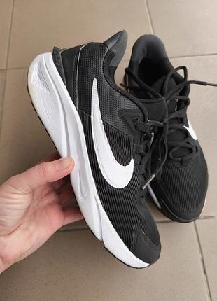Оригинальные кроссовки nike