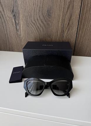 Сонцезахисні окуляри prada 07ys 1aboa7 grey gradient