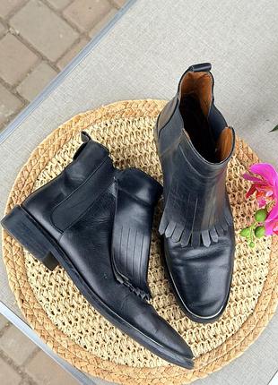 Кожаные ботинки ботильоны челси zara с бахромой