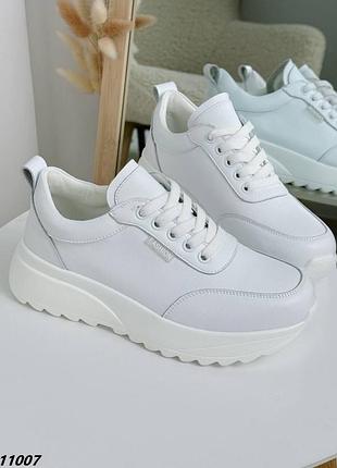 Кроссовки 11007