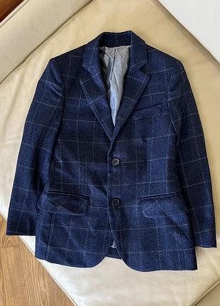 Піджак на хлопчика 5 років ріст 110 від paisley slim fit clot navy як новий дов від плеча перед 51.5, шир під пахвами 32.5, рукав 41, плечі заді 29.5