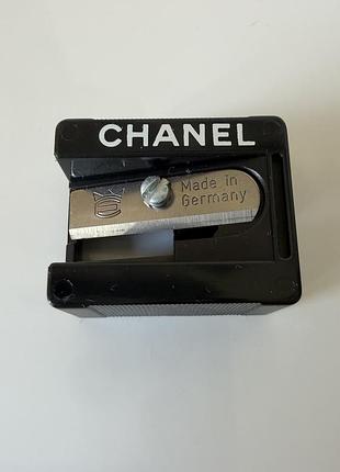 Точилка для олівців chanel