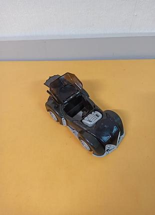 Машина бэтмобиль бэтмена mattel