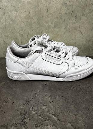 Кросівки adidas 3