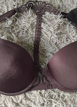 Бюстики застежками из переда 75в