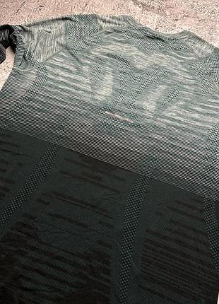 Лонгслів asics seamless ls top 8