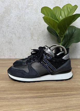 Жіночі шкіряні кросівки hogan сині розмір 36