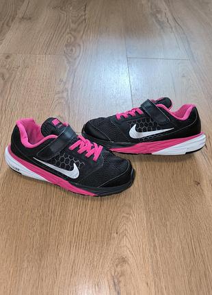 Детские кроссовки nike на липучке