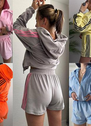 Стильный  плюшевый  спортивный костюм худи с шортами в расцветках рр 42-48