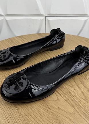 Оригінальний шкіряні балетки tory burch