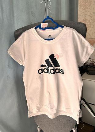 Футболка на дівчинку, р. 152, adidas