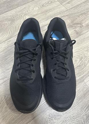 Кроссовки nike revolution 7 2
