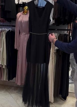Сукня з сіткою