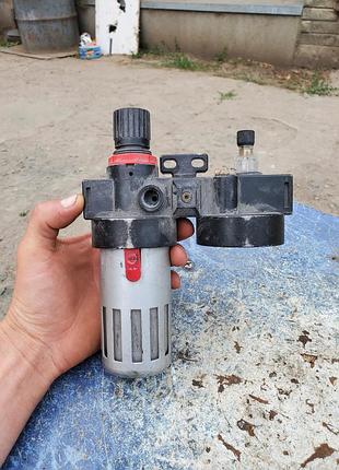 Блок подготовки воздуха (фильтр, редуктор, маслообогатитель ) sigma (7034021)