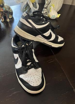 Красовки nike оригінал, чорно-білі
