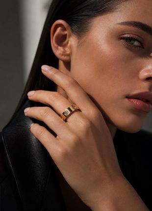 Кільце в стилі cartier love small під золото