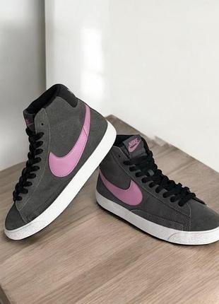 Оригінальні замшеві високі кросівки nike