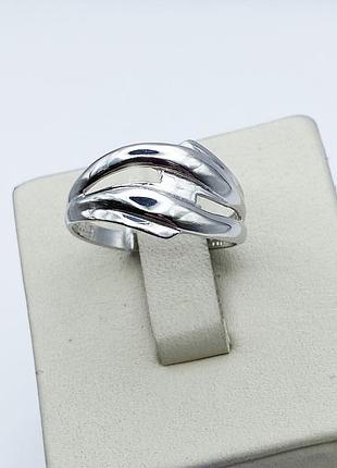 Кольцо серебряное 18,5 2,78 г