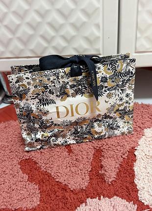 Оригинальный подарочный пакет dior 7