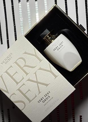 Victoria’s secret very sexy oasis