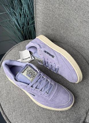 Reebok club c 85 pastels в цвете moon violet (модель v67595)