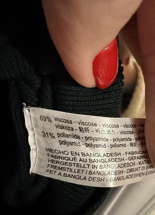 Чорний трикотажний топ zara 7