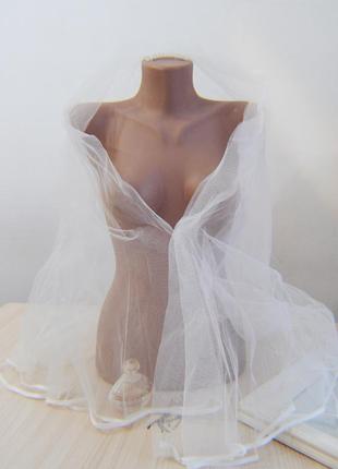 Фата белая двойная с окантовкой короткая с заколкой