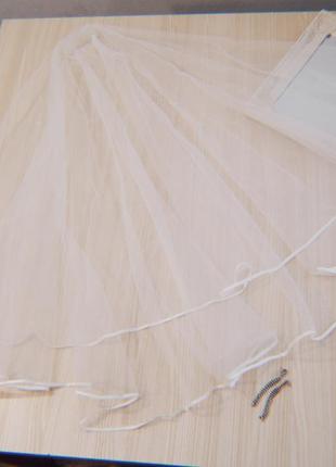 Фата белая двойная с окантовкой короткая с заколкой