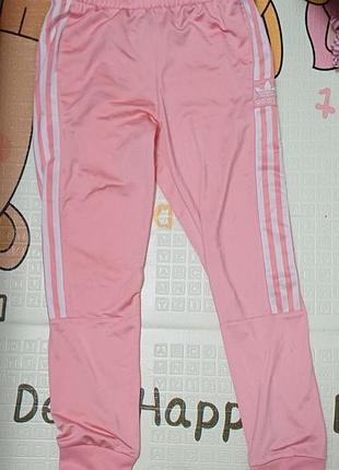 Спортивные штаны на девочку adidas