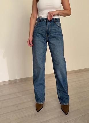 Прямые джинсы bershka