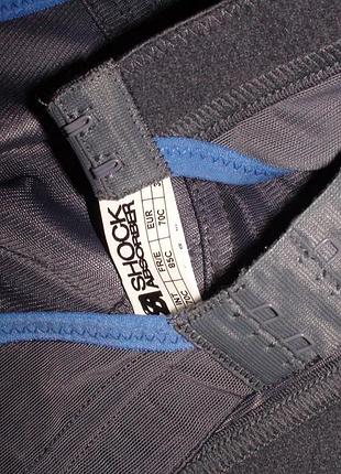 Спортивный топ бюстгальтер shock absorber. размер 32c/70c. 9