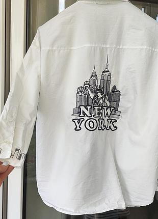 Трендова білосніжна сорочка topshop з вишивкою "new york" (ідеальний стан)