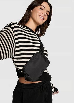 Victorias secret pink belt bag 26702352 бананка поясна чорна сумка