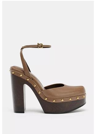 Кожаные босоножки zara