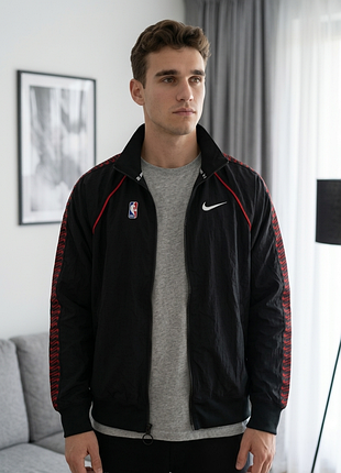 Вітровка nike nba chicago bulls бомбер sportswear oversized jacket