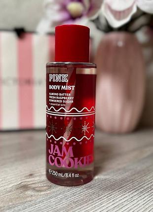 Парфумований зволожуючий спрей для тіла від victorias secret pink jam cookie body mist.